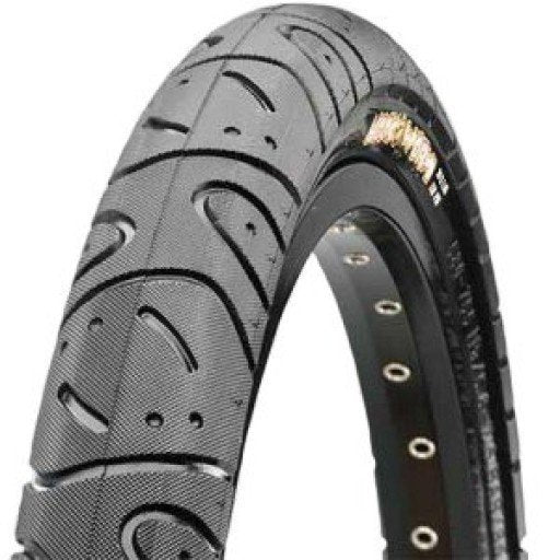 maxxis hookworm tire - close up
