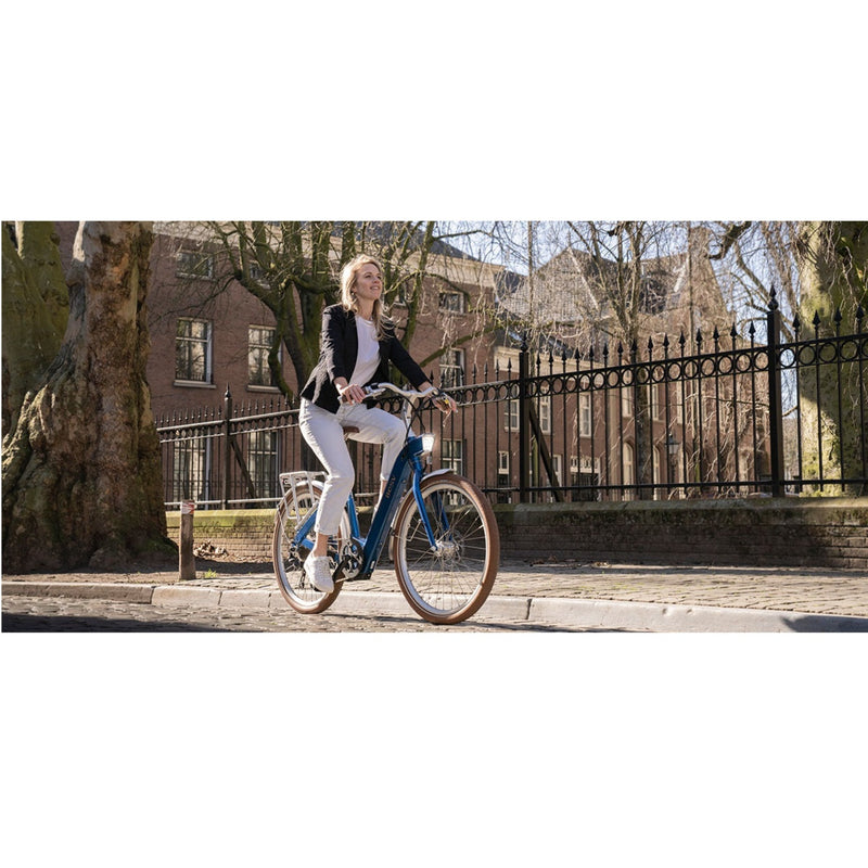 Electric Bike Besv CF1 Lino In City