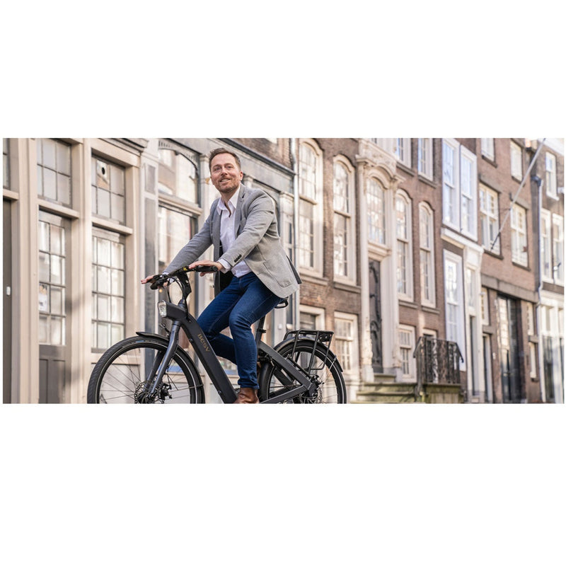 Electric Bike Besv CF1 Lino In City