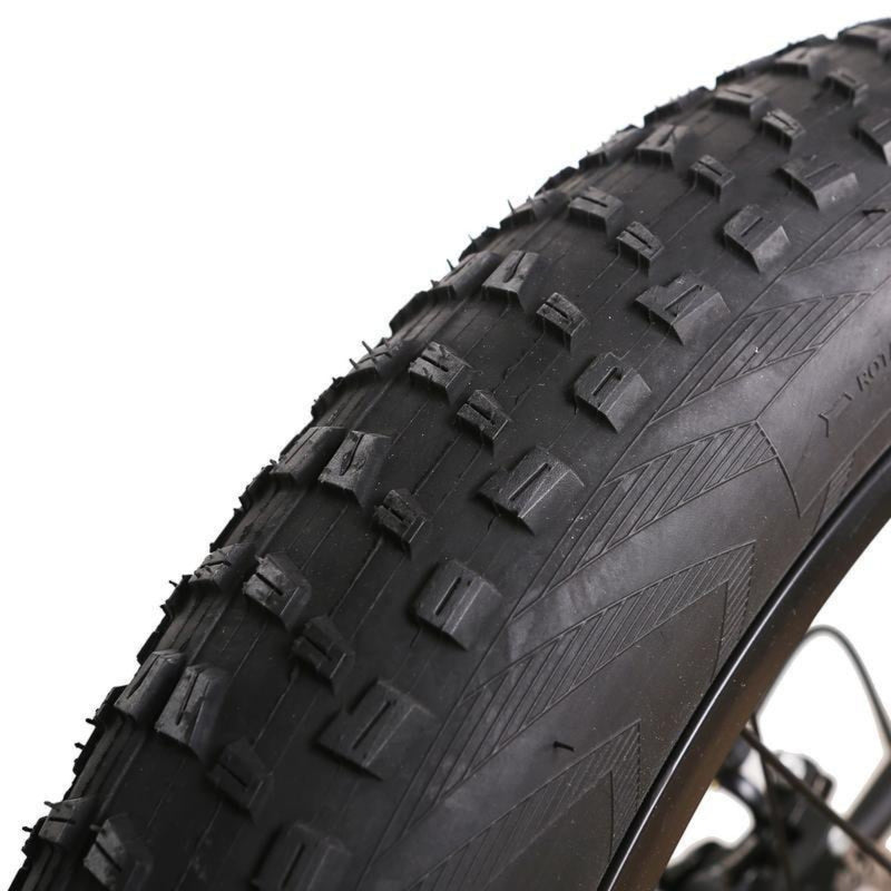 Nakto 500W Super Cruise Fat Tire tire closeup