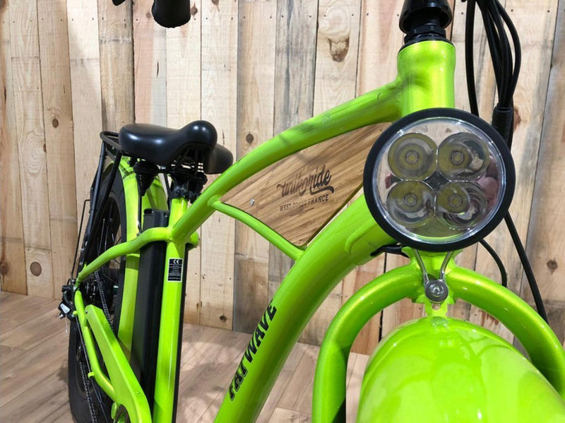 T4B 500W Beach Cruiser Fatbike Fatwave High Step head light of green bicycle