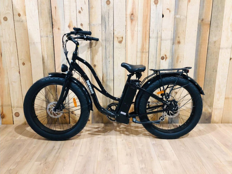 T4B 500W Beach Cruiser Fatbike Fatwave Low Step side of black bicycle